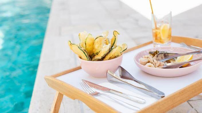 Food pool day