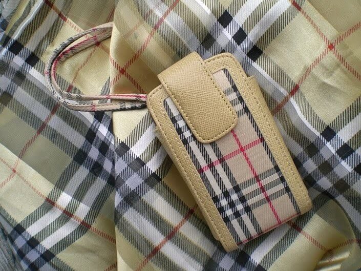 leather burberry wallet