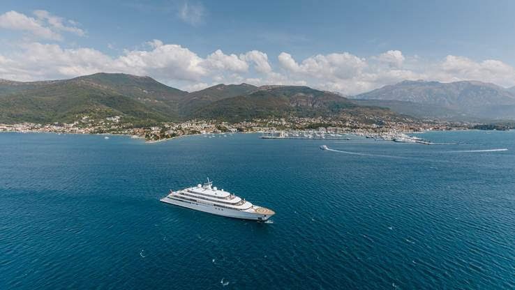 Yacht in the bay