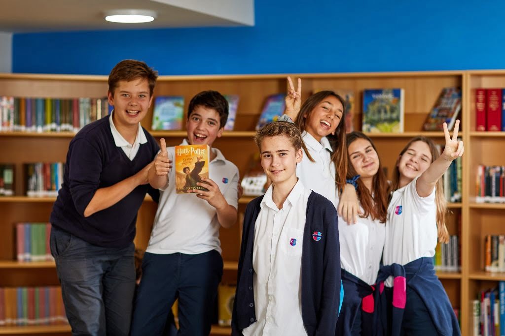 Kids from Knightsbridge school