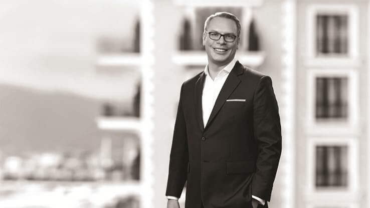 Resort service concierge