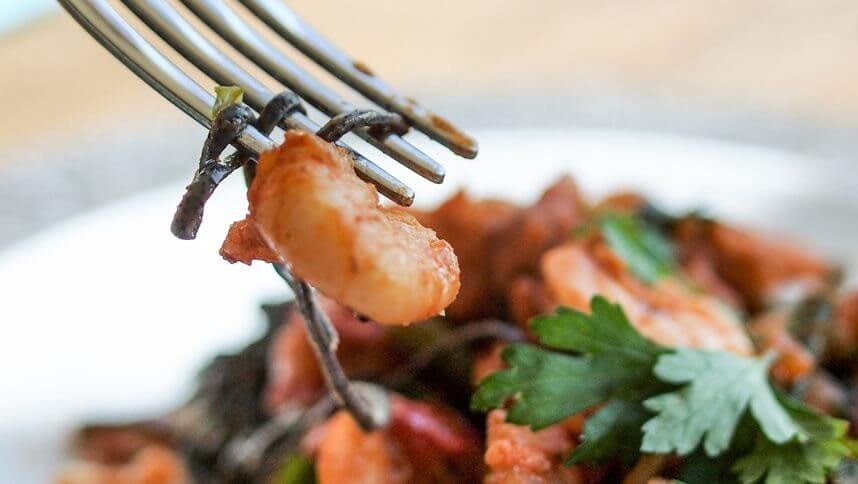Shrimp buzara dish