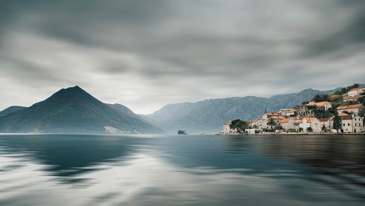 Storm above the sea